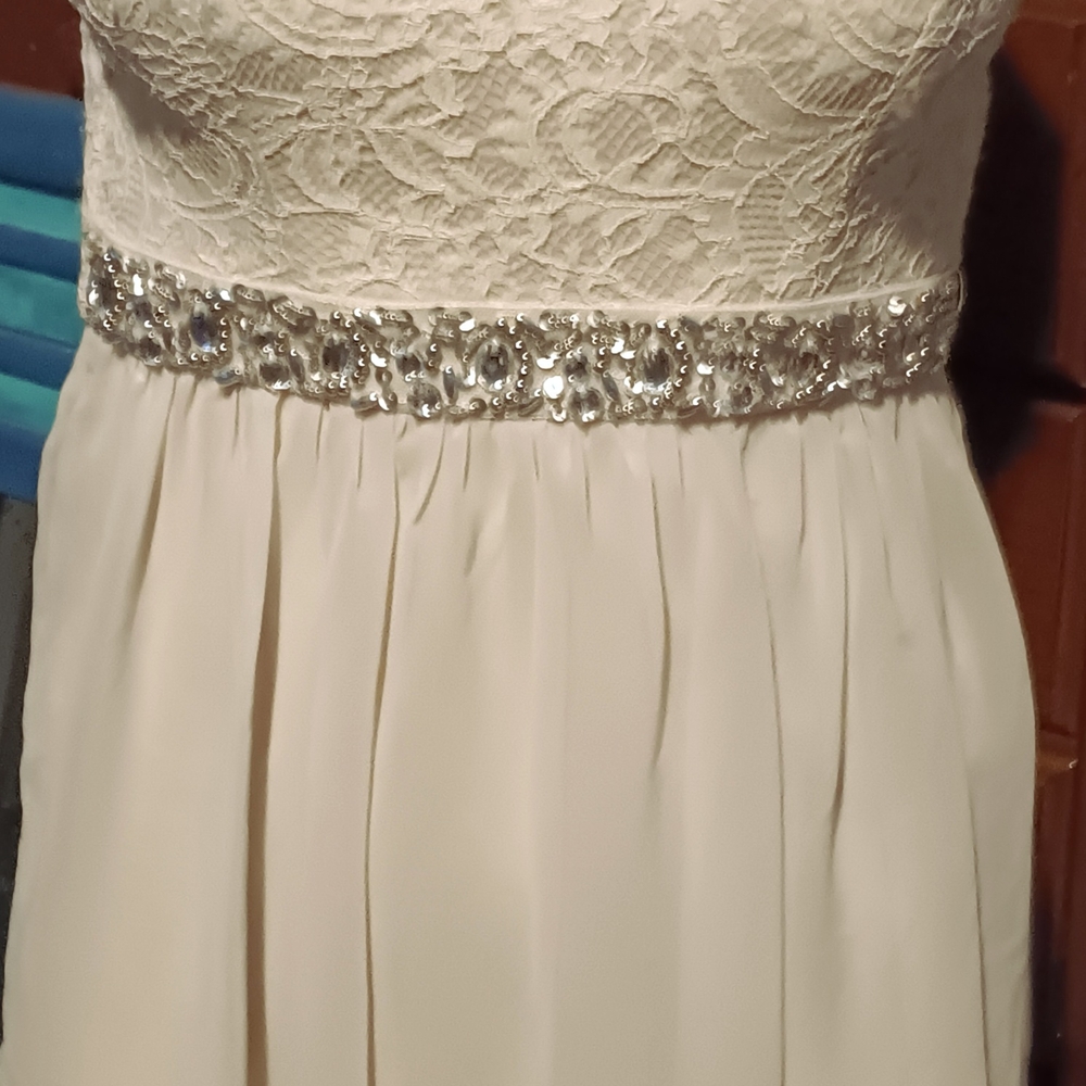 Elegant Cream Lace Dress with Beaded Waist